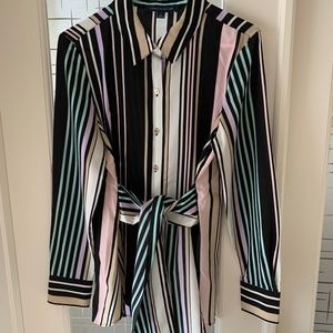 Tommy Hilfiger Stripped blouse with bow.  Size M, fabric is polyester